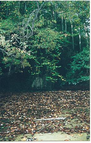 Monolito cubico y poza 1_octubre_2001